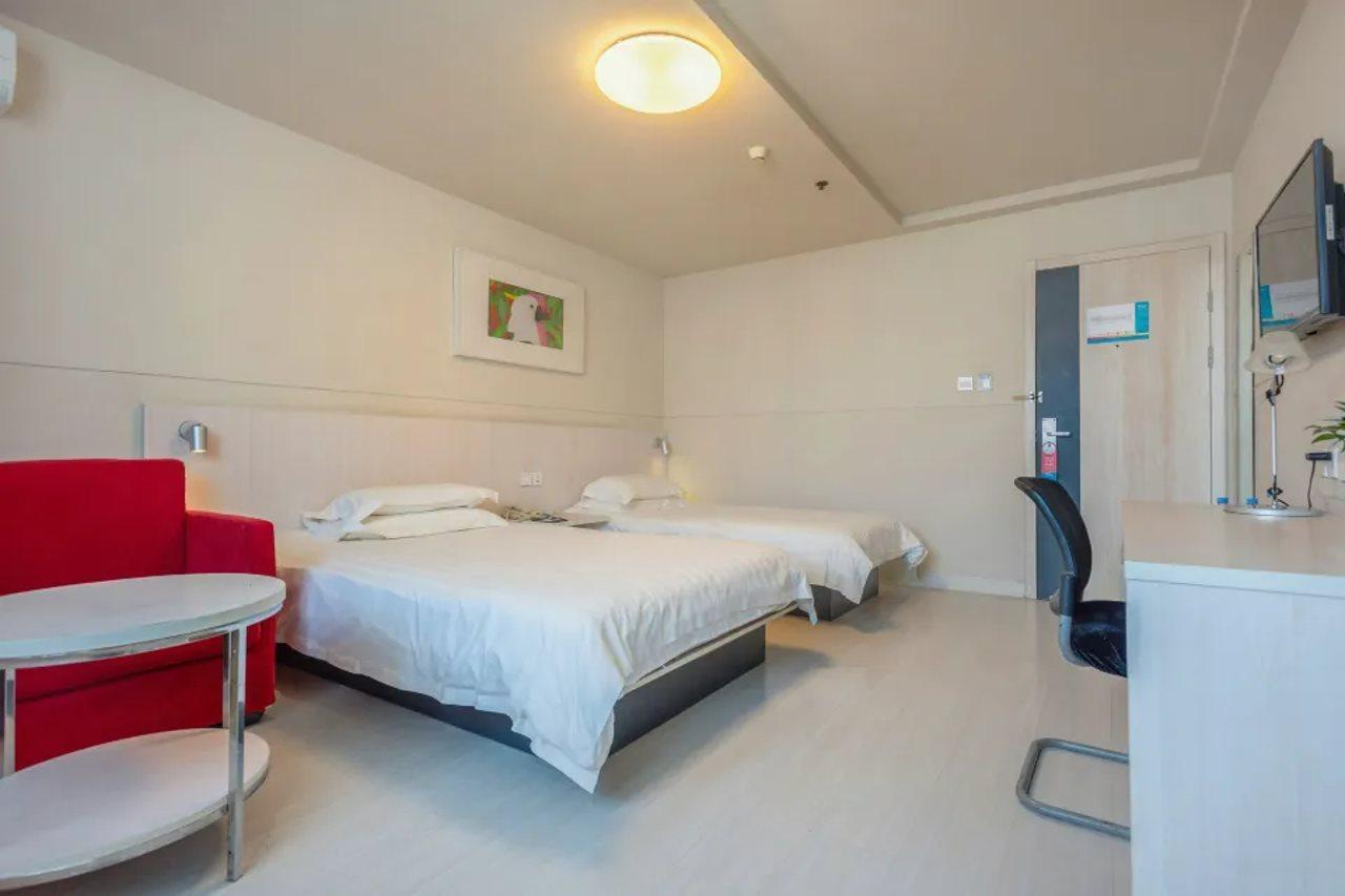 Hanting Express Qingdao South Chongqing Road Екстериор снимка