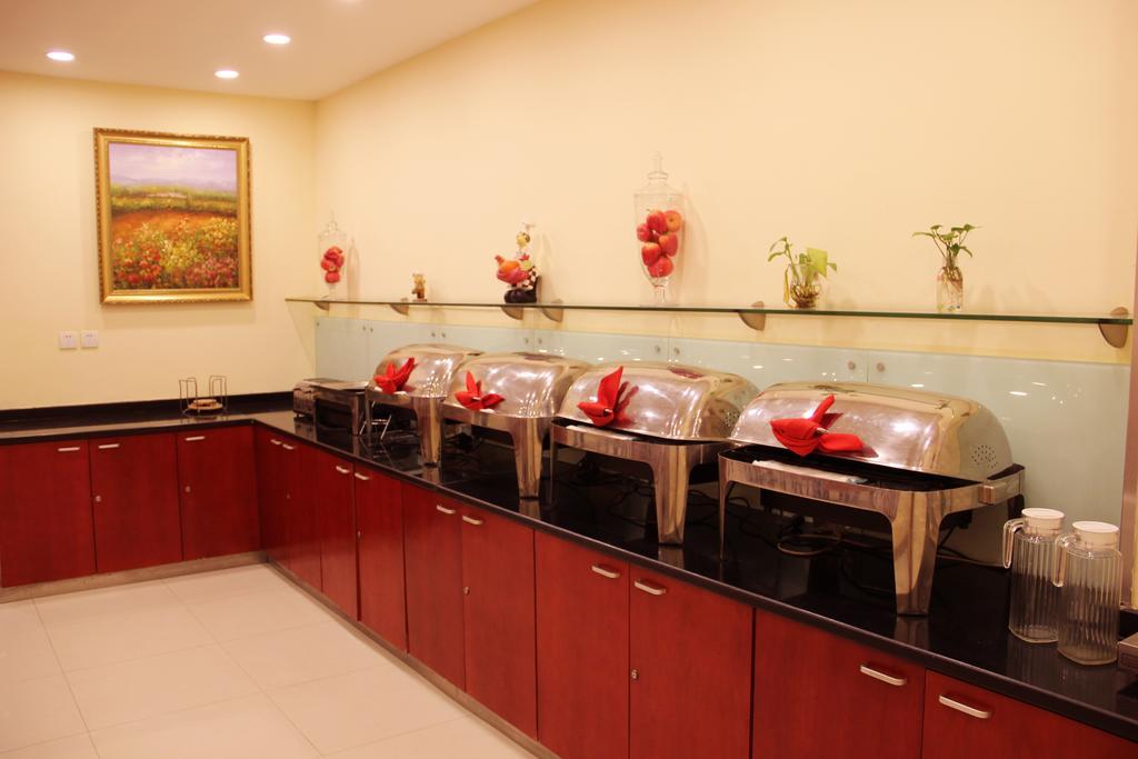 Hanting Express Qingdao South Chongqing Road Екстериор снимка