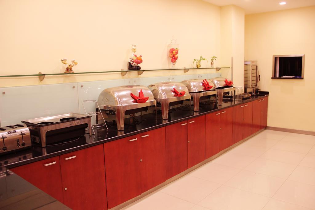 Hanting Express Qingdao South Chongqing Road Екстериор снимка